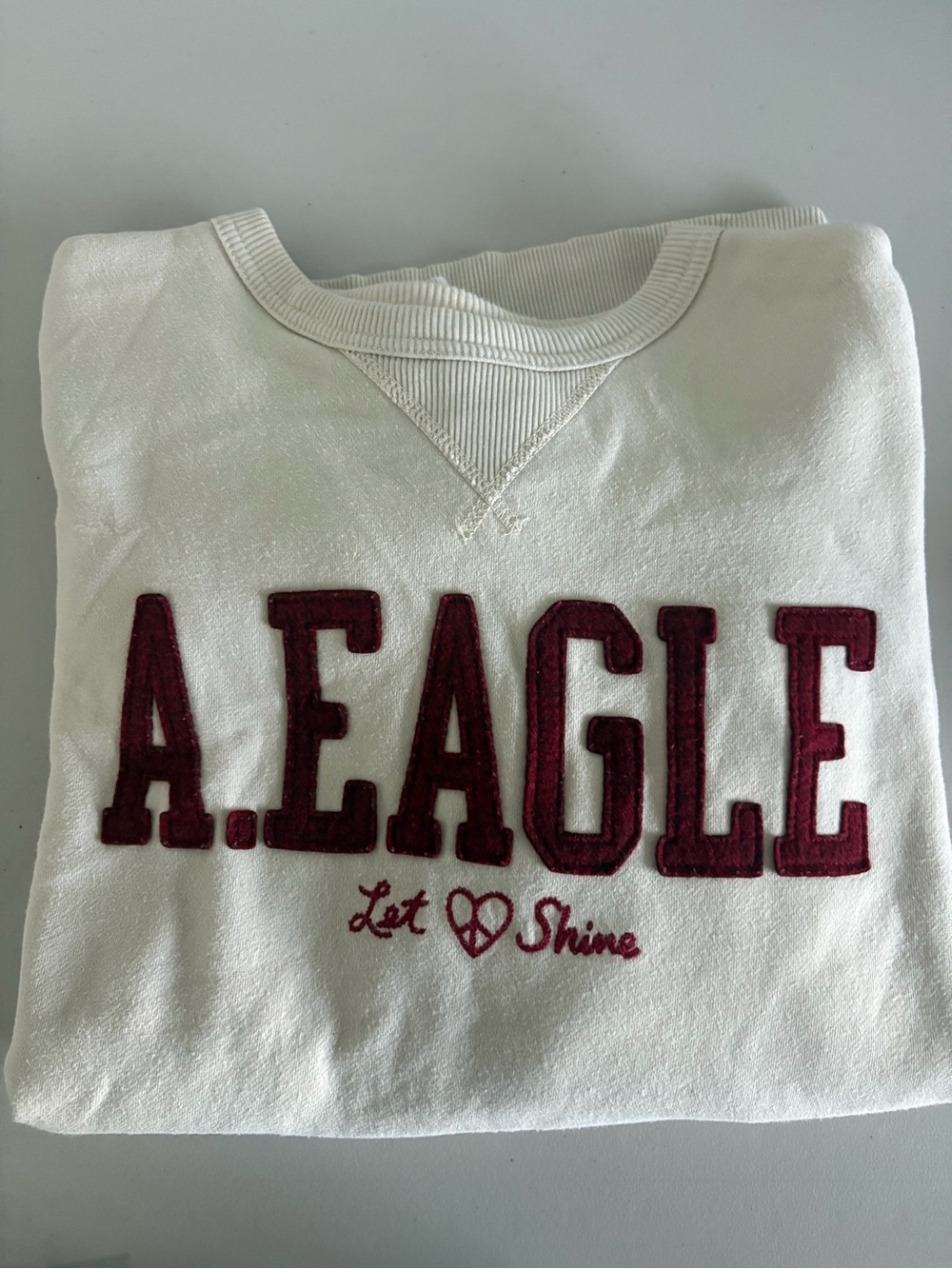 American Eagle Outfitters Let Love Shine White Crewneck Sweatshirt
